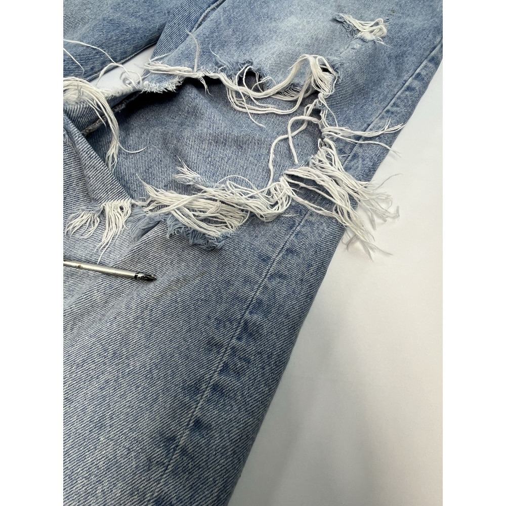Levi's 501 93 Men Jeans 28x32 Light Blue Denim Big E Distressed Button Fly - Picture 2 of 10